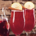 Sangria Manzana with Raw Honey